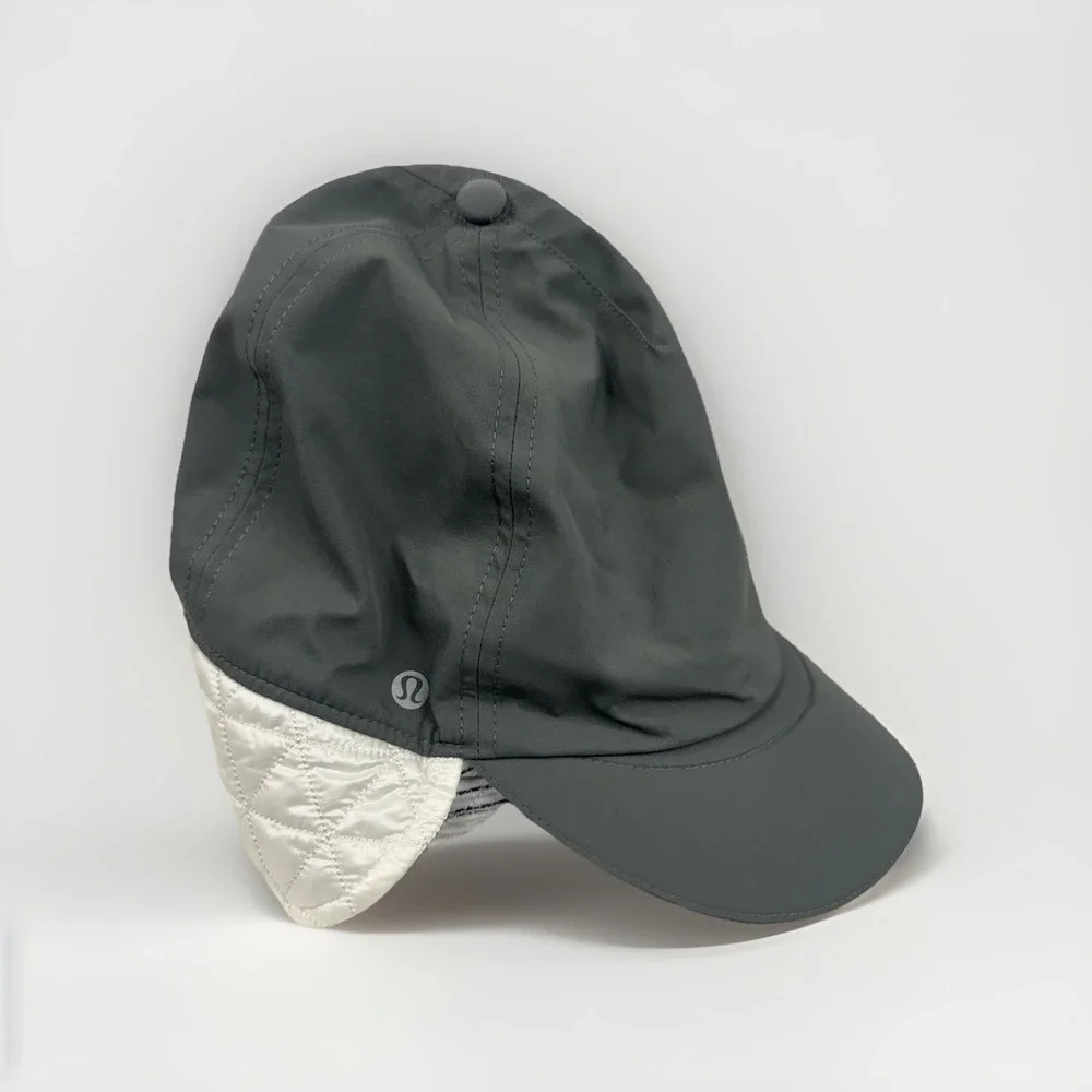 Lululemon Down For A Run Hat Ear Flaps Gray Size Medium/Large